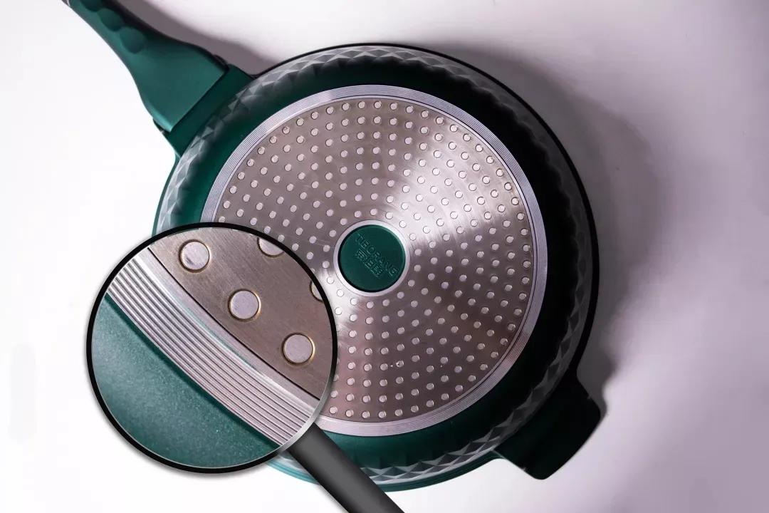 英国不粘锅大王：把舶来炒菜锅卖到中国，还获得过各种大奖