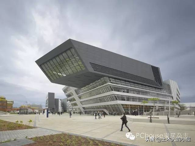 扎哈设计的中国著名建筑,扎哈建筑作品凌空