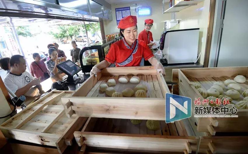 鼓楼网格,临汾鼓楼南大街与南外环十字路口