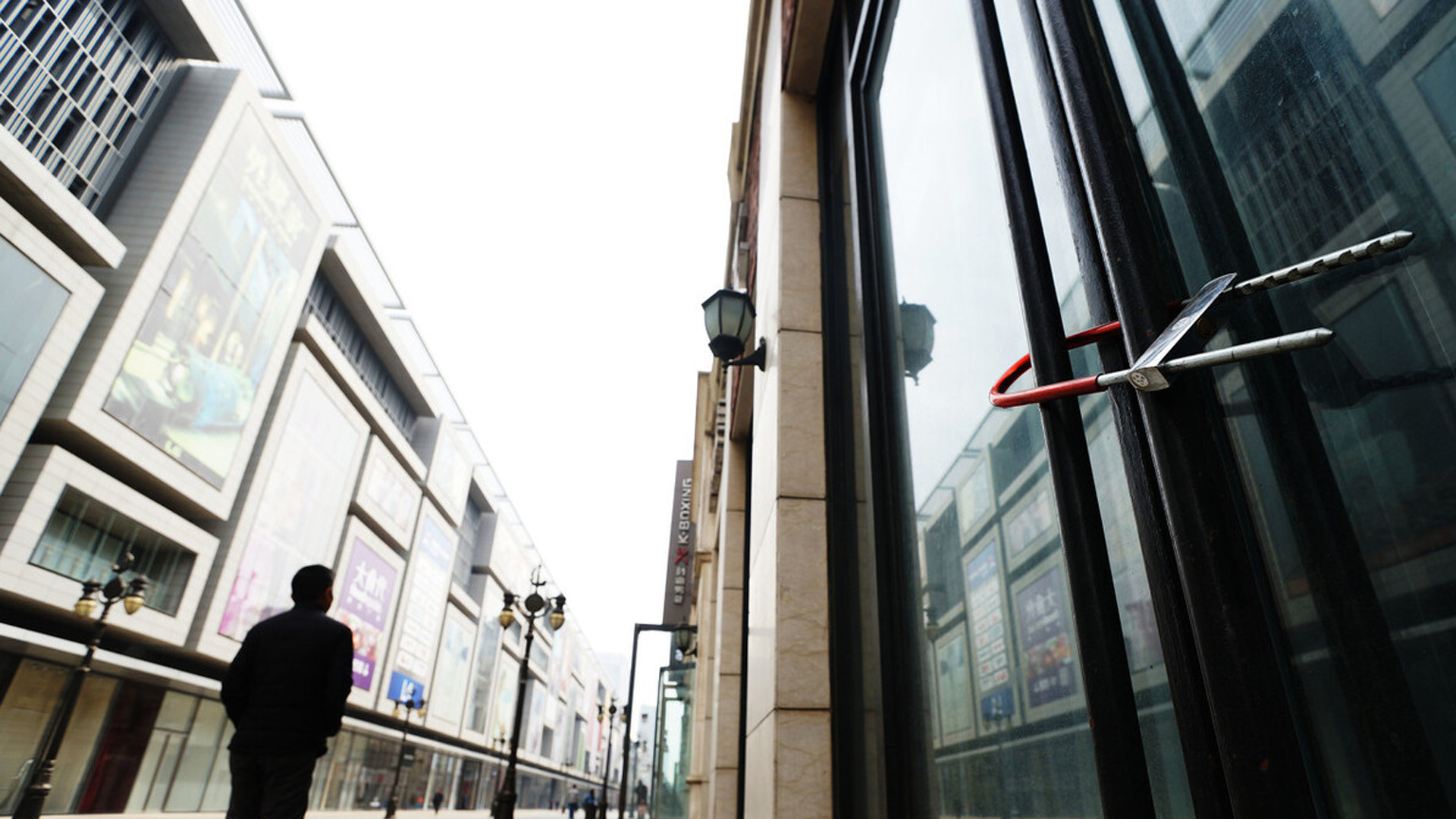 取代“实体门店与网店”，下一个造富风口，在社交媒体平台上