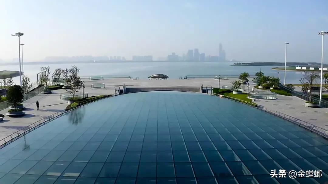 地铁连接商业综合体通道平面图,新建一座大型城市商业综合体