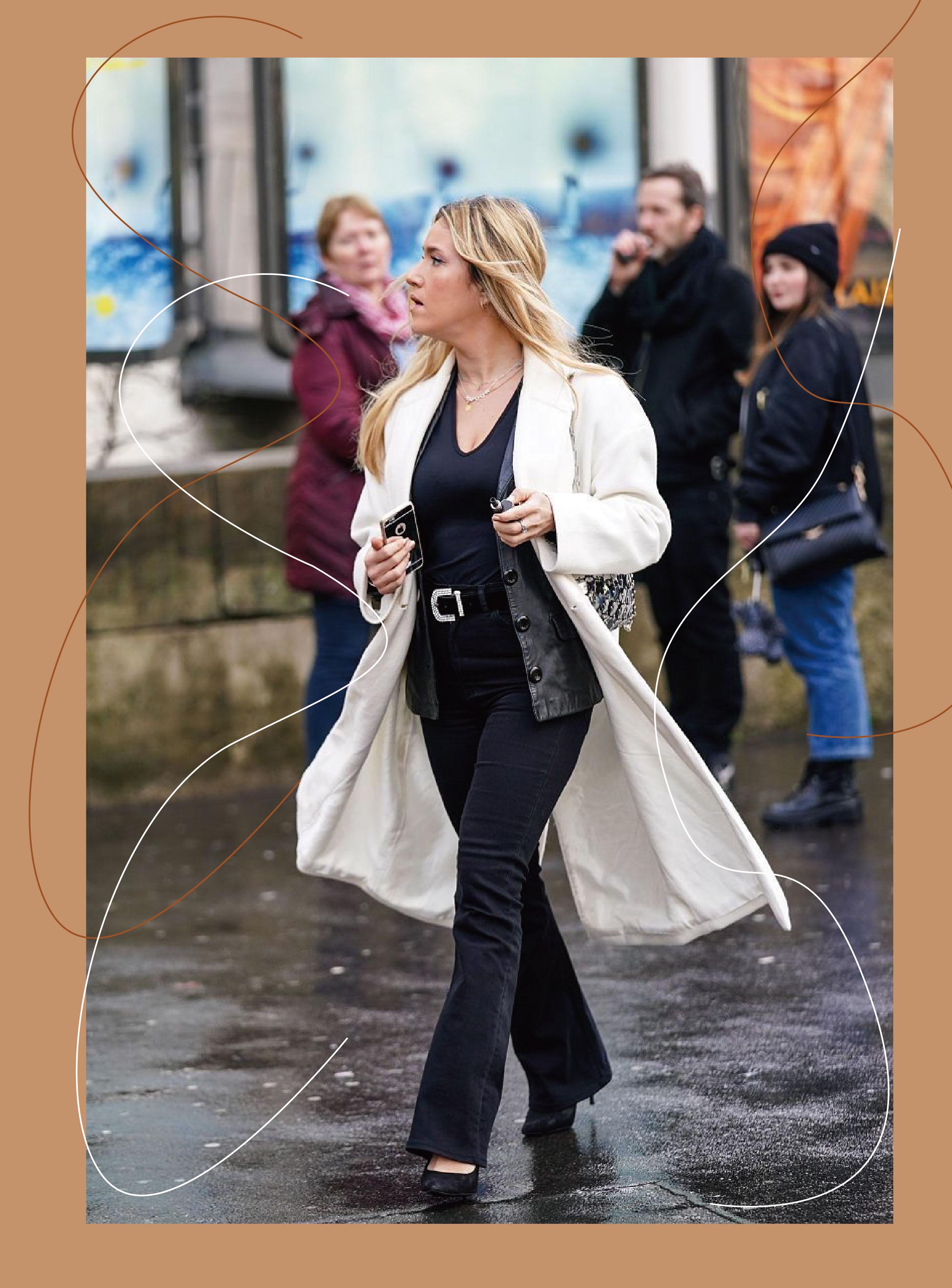 牛仔裤搭配中长款大衣,毛呢大衣牛仔裤怎么搭配好看