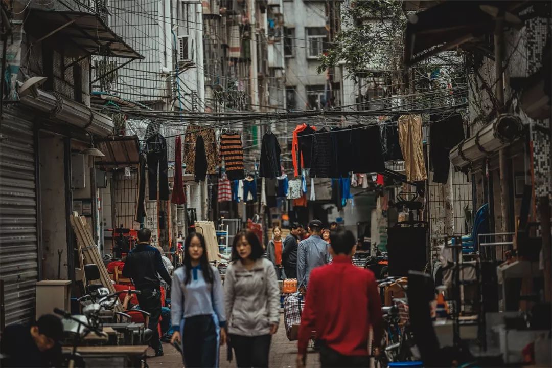 女博士花12年研究婚外*养包**：性远没有想像中那么重要