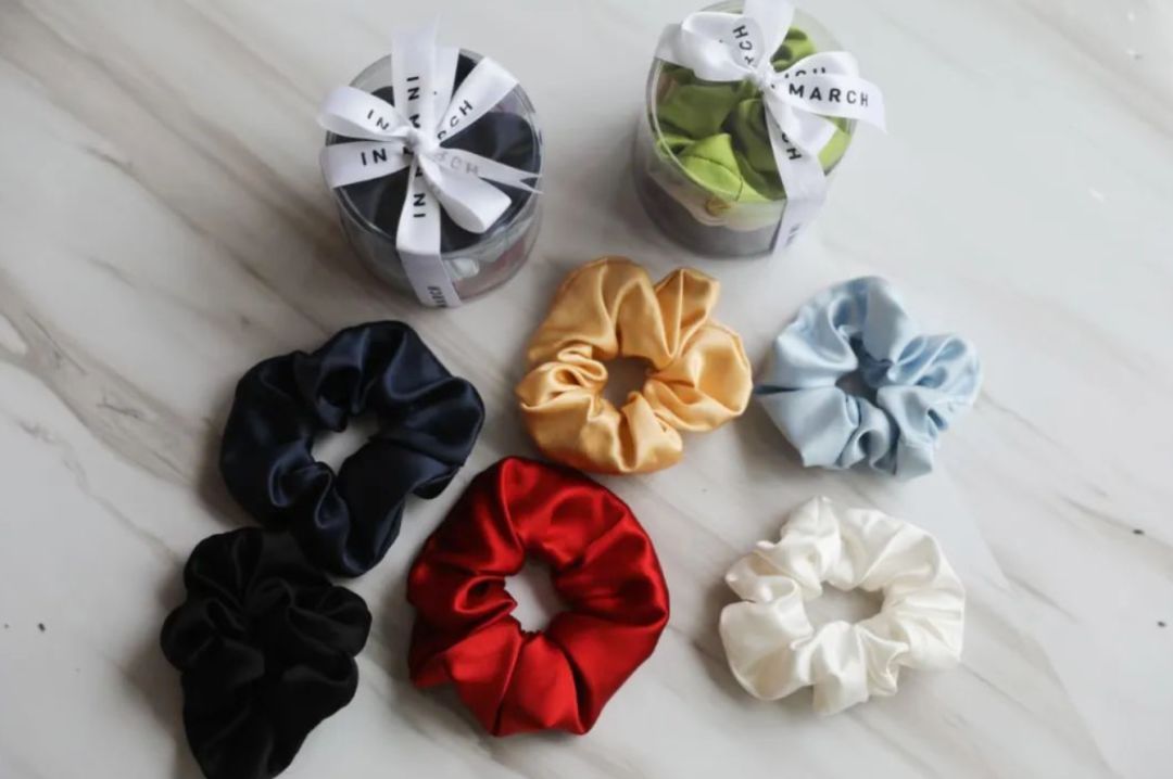 双面真丝枕套加真丝眼罩,宅家必备的高颜值睡衣