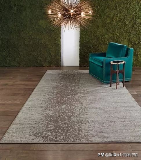 pvc地毯与沥青地毯哪个贵,pvc地毯跟牛筋地毯哪个好