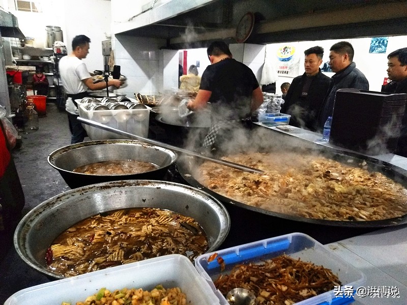 濮阳最有名的网红大锅菜,河南大烩菜网红