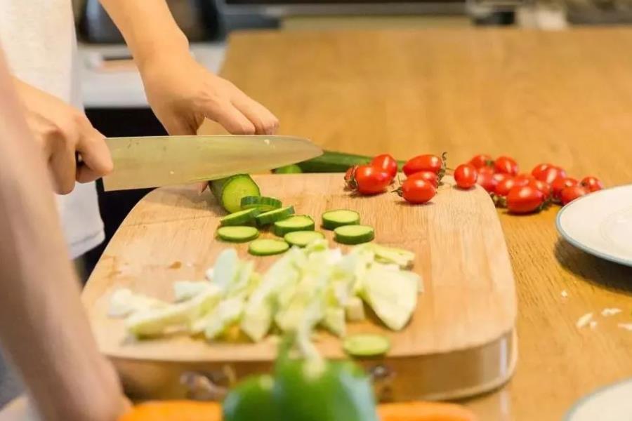 只用电饭煲就能做出的美味,如何用电饭煲做简单又好吃的美食
