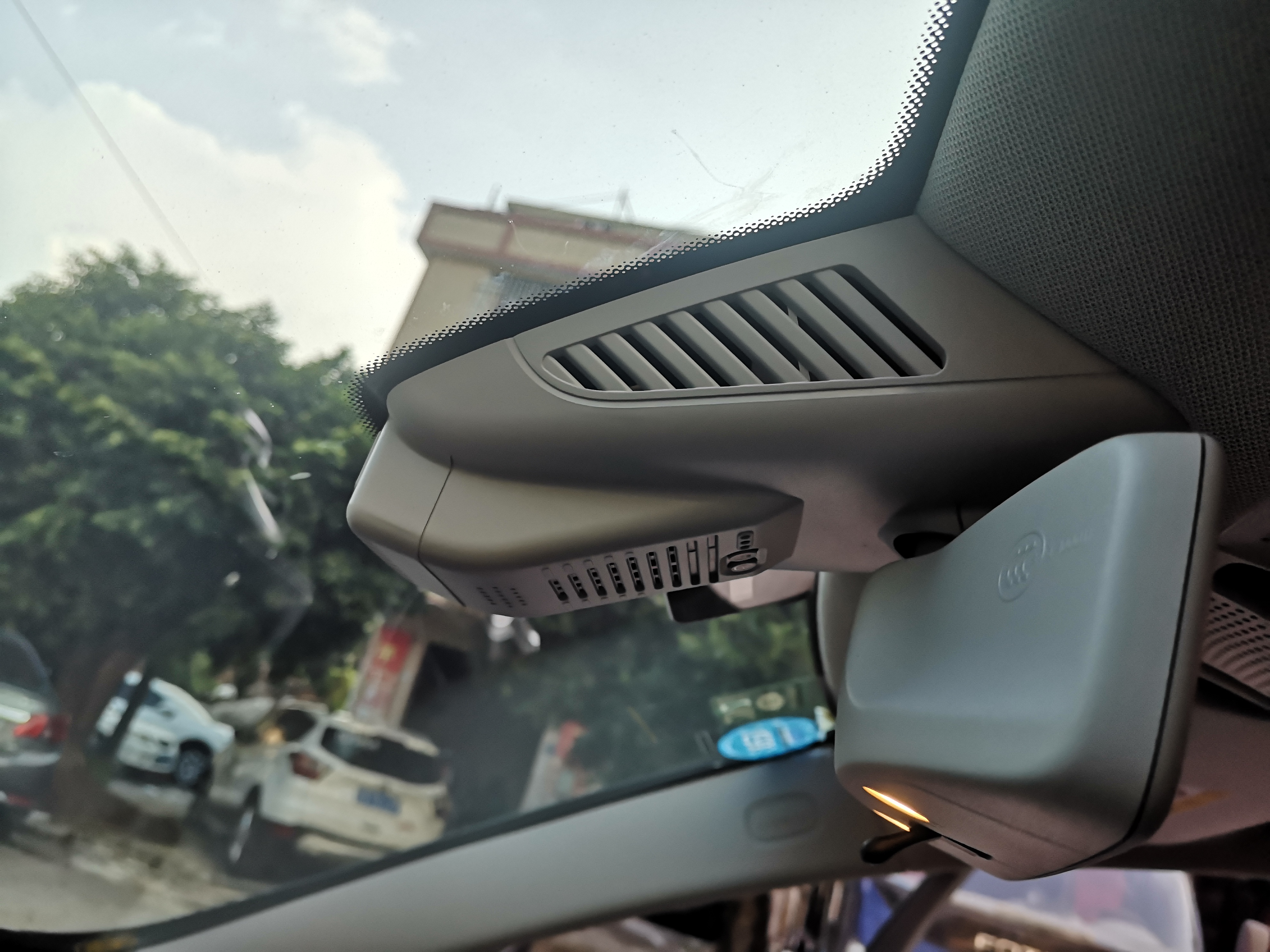 我的立标大C无损安装智看专用隐藏式记录仪过程分享