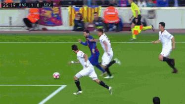 苏亚雷斯在马竞多久得冠,苏亚雷斯攻入巴萨球门