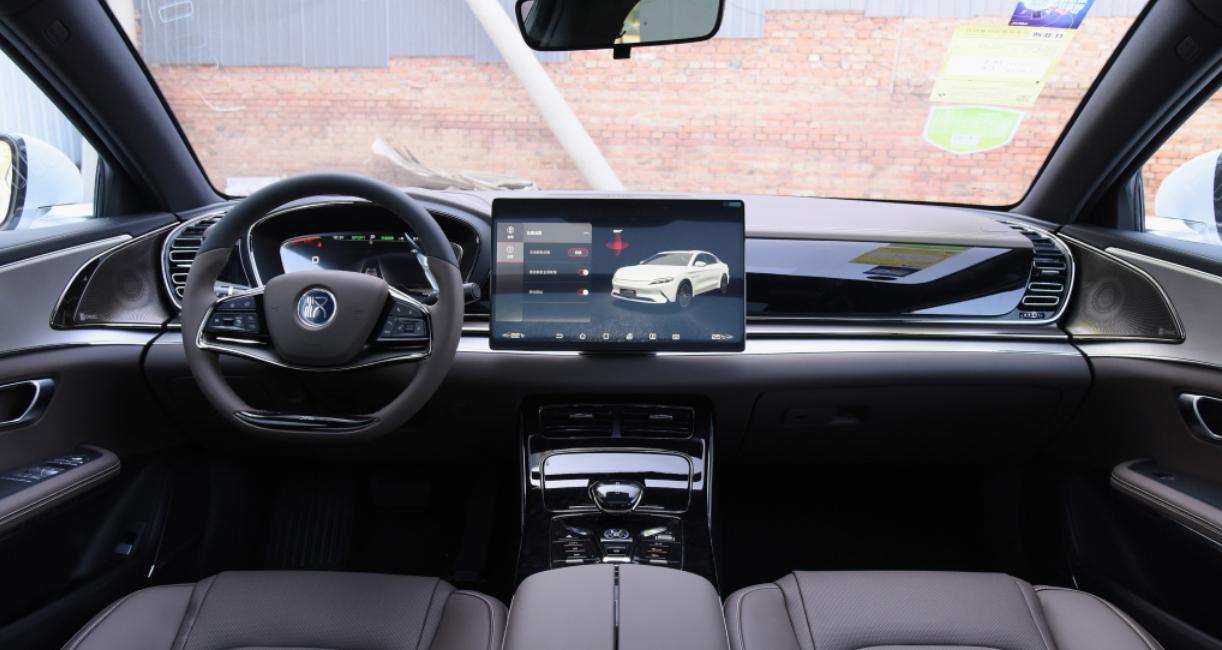 年入20万左右适合开什么车,适合工薪阶层开的5款车