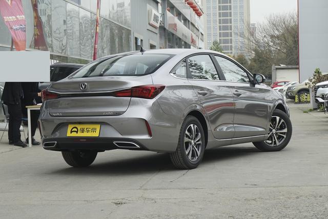 六万到七万多的长安逸动,长安逸动最新优惠落地价