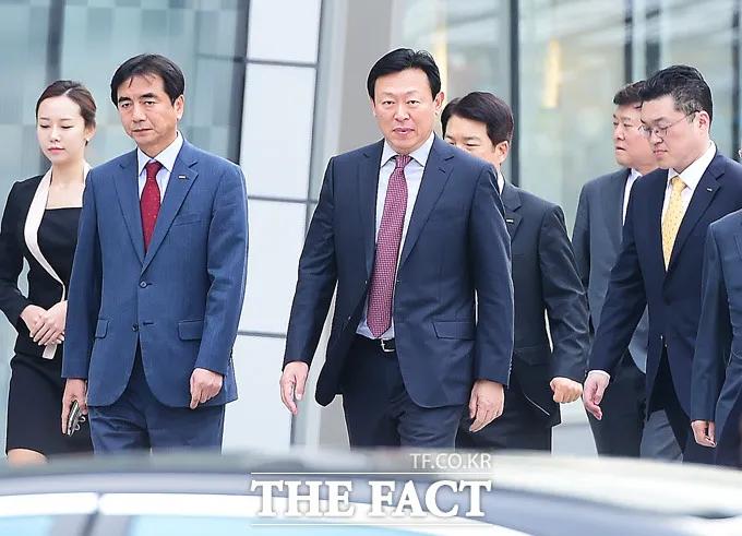 韩国财阀的快乐和烦恼,韩国财阀的故事比电影还精彩
