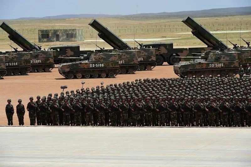 中校军官写出《改革强军赋》，纵论史上最牛军改