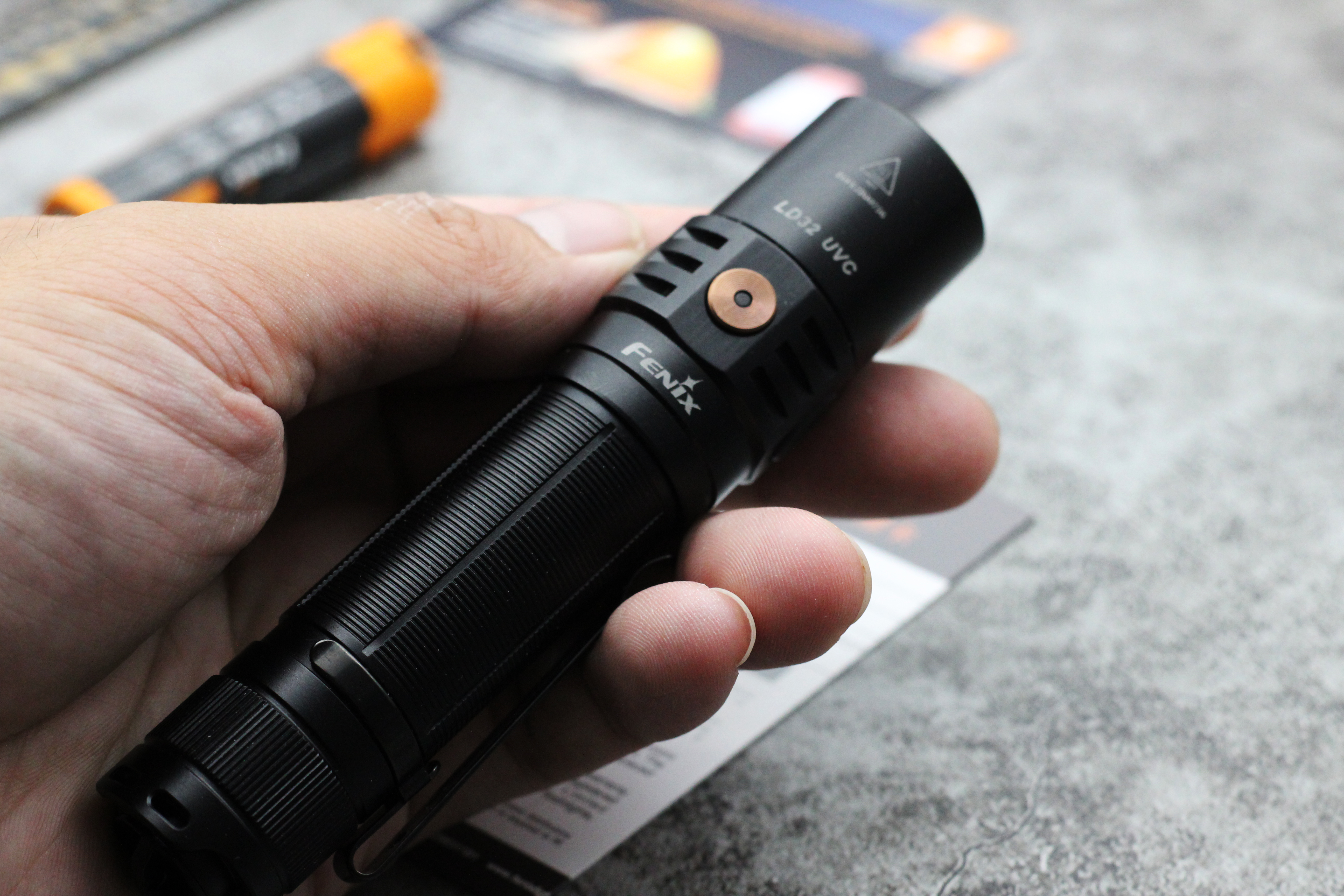 户外手电也能杀菌？FenixLD32手电化身成为抗疫EDC