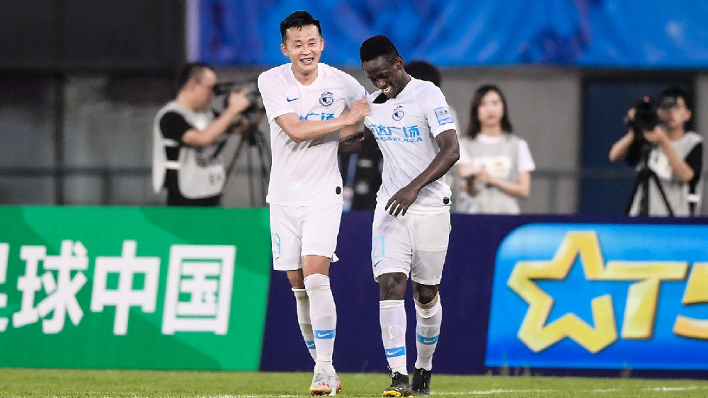 王健林退出足坛比赛争议判罚,王健林退出足球后足协反应