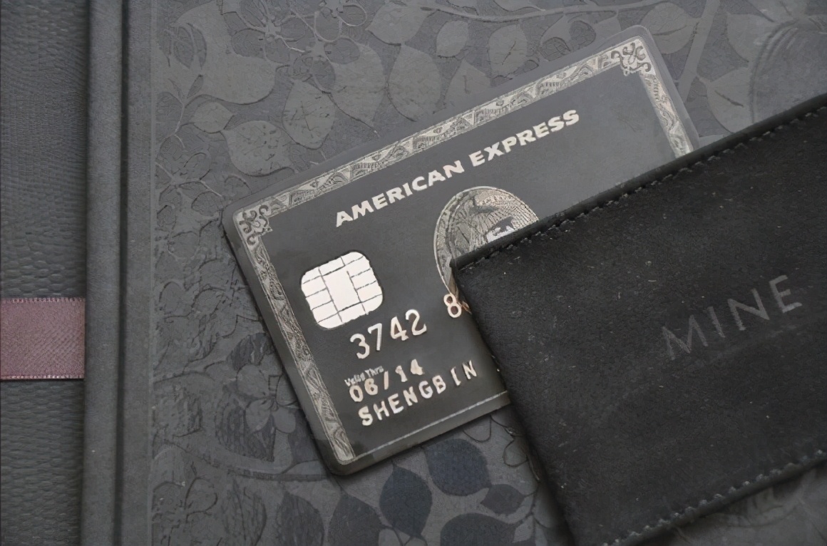 新手小白适合申请哪一种信用卡,信用卡申请最容易批的信用卡白户