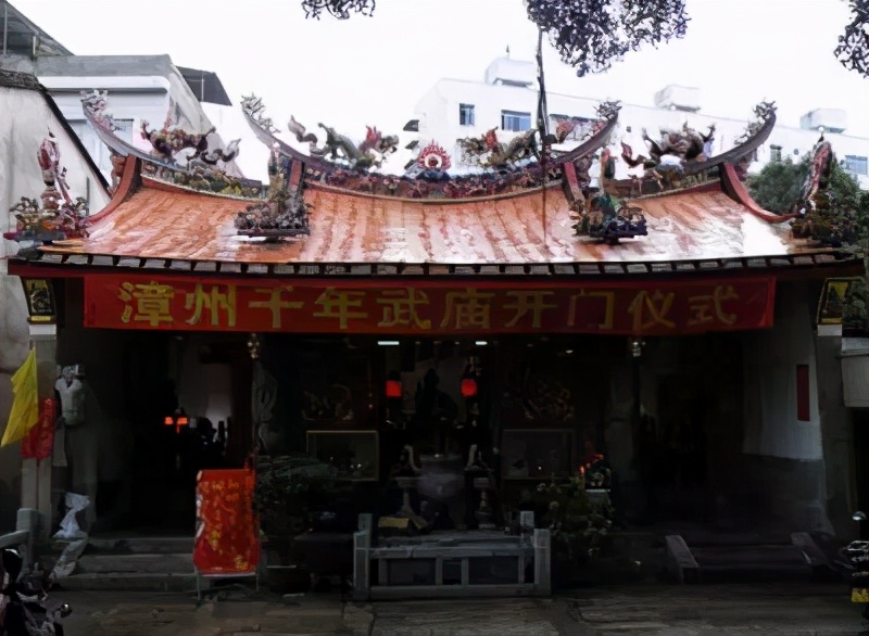 漳州有哪些祈福的寺庙,漳州市有个非常灵的寺庙