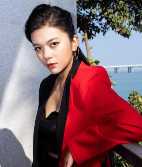 谈莉娜谈撞衫后续,谈莉娜撞衫肖战