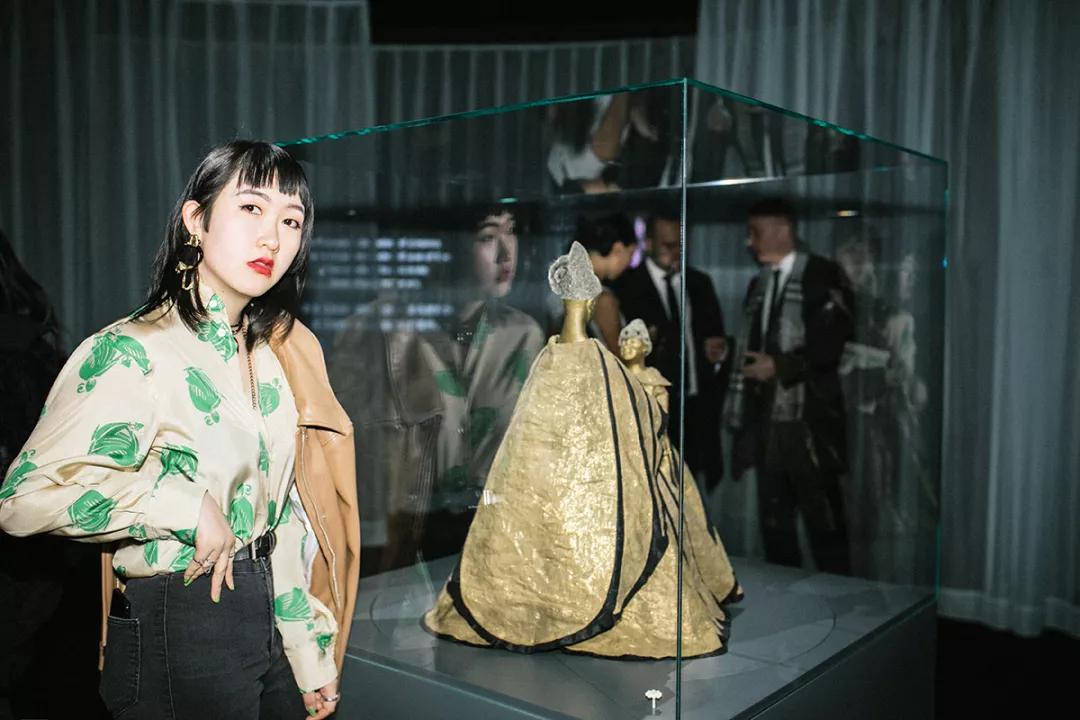 马甲线女王袁姗姗打拳击,袁姗姗马甲线女王全集