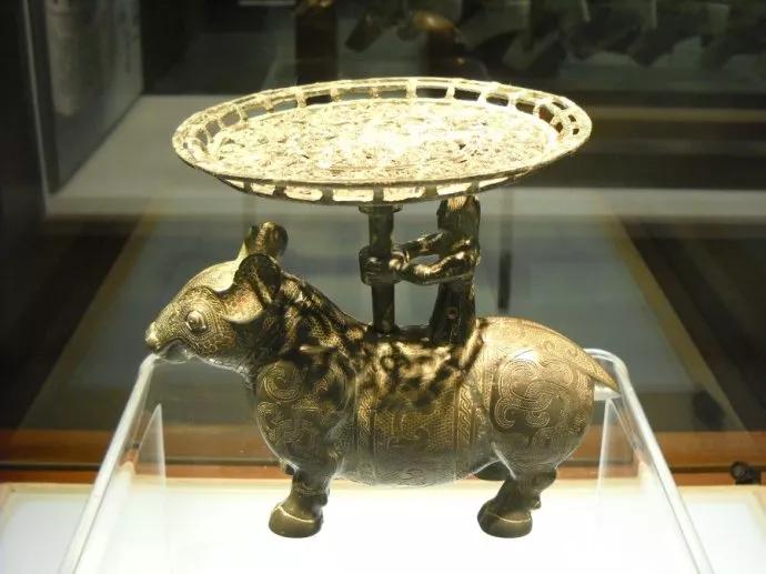 商代青铜器玉器形象,商代青铜器打散重构