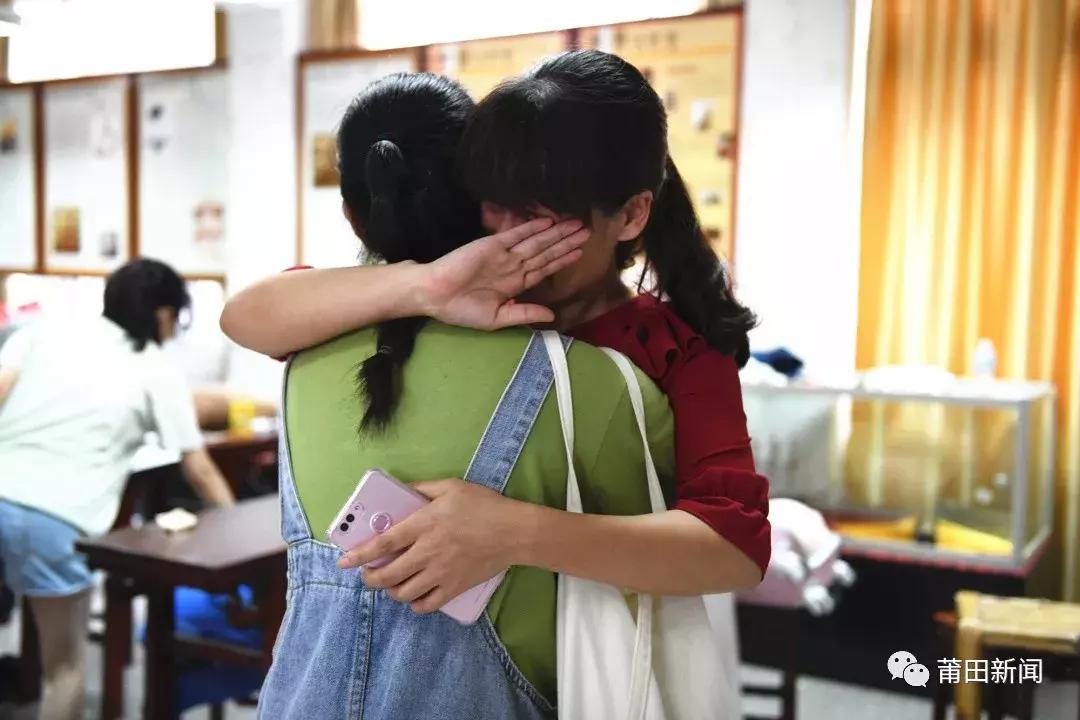 考完试表白的视频,考完试后的表白