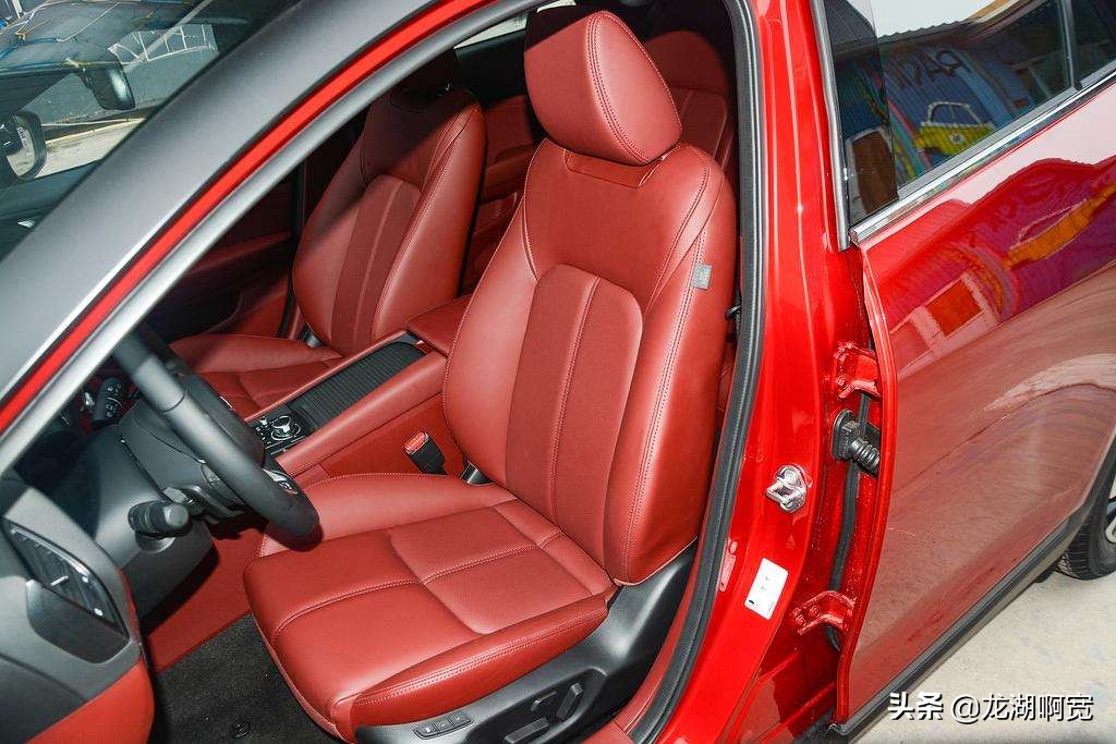 东瀛宝马！最美魂动红马自达CX4是最值得购买的平民买菜车吗