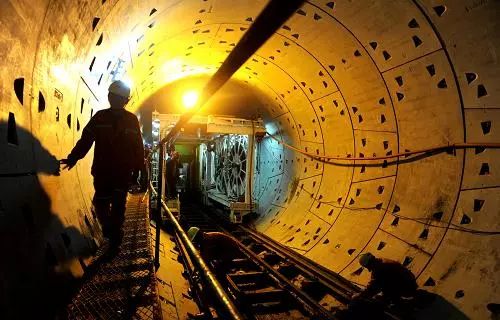 盾构施工条件与现场布置试题,地铁盾构测量基础知识