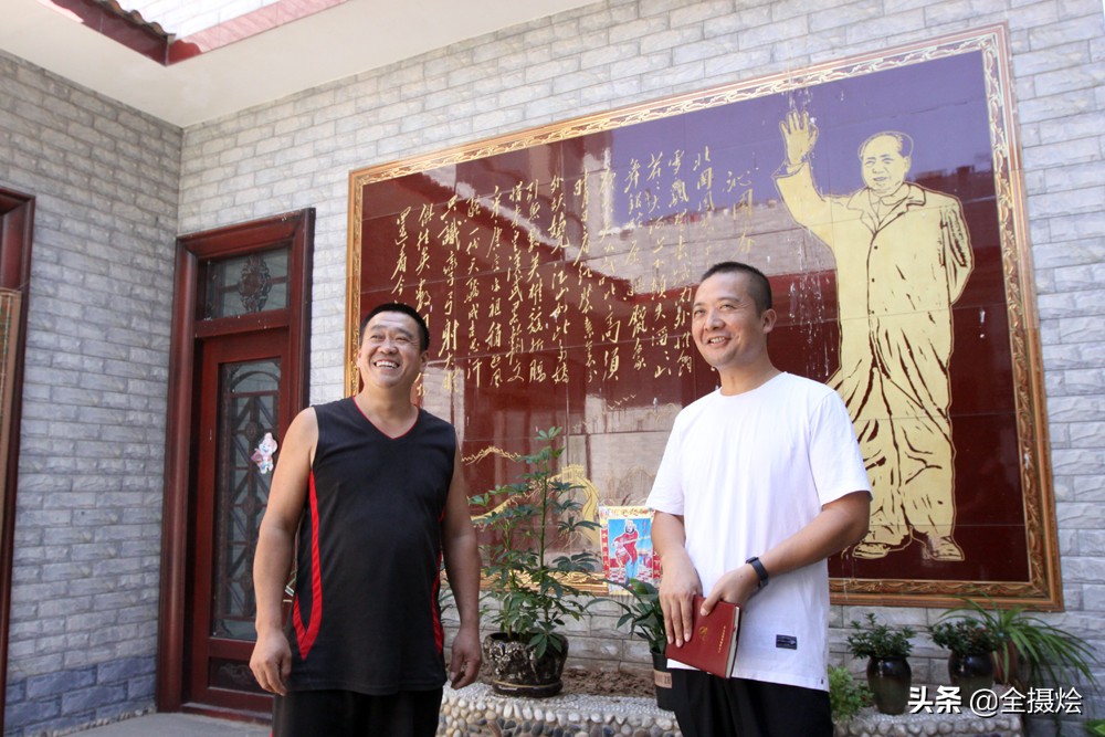 我18岁开始喂兔，20年没赚钱；只因遇到他，让我盖楼房买新车