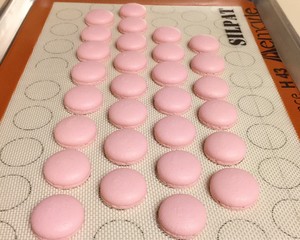 软蛋白霜跟硬蛋白霜做马卡龙,法式蛋白霜马卡龙