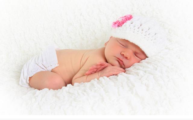 宝宝多大可以不穿纸尿裤,宝宝多大以后可以不喝奶粉