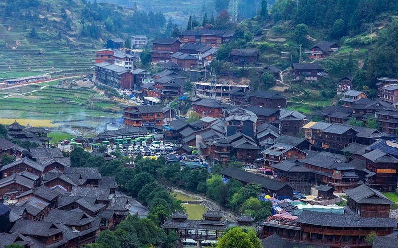 保护少数民族特点村寨筑牢中华民族共同体意识