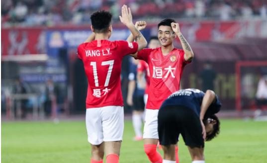 上港残阵绝杀,上海上港4比0胜广州恒大