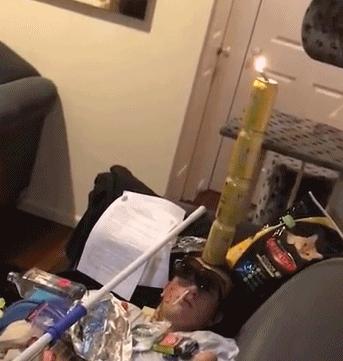 搞笑gif段子又能混饭吃了,搞笑段子gif保证你笑破肚皮