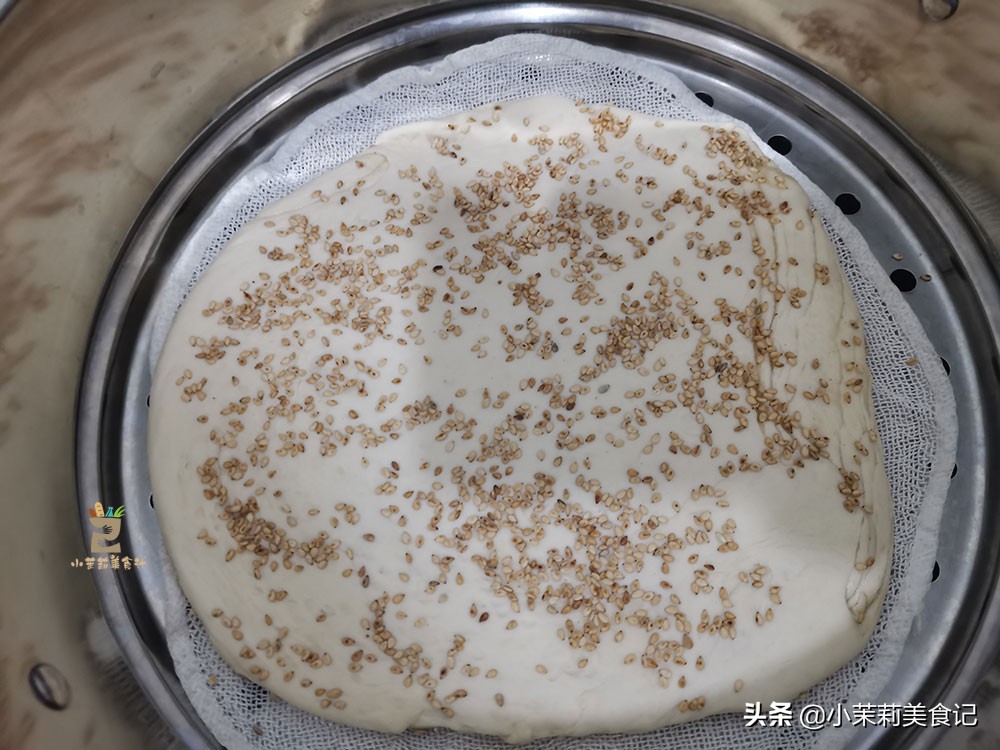 烙饼时用热水烫面粘手怎么办,烙饼里面抹油