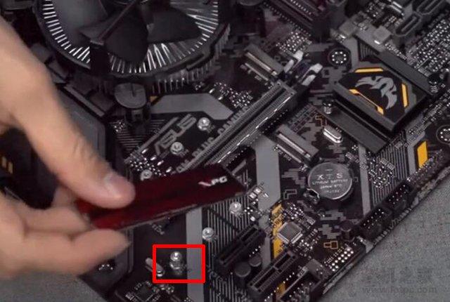 组装电脑都需要组装哪些,自己动手组装电脑需要哪些配件