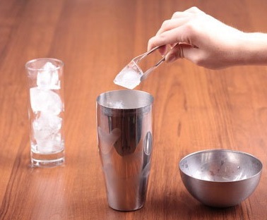 月底！为发生太多事的七月一起喝一杯结束这不开心的七月