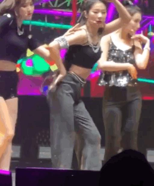 50-60岁蓬松头发适合哪种发型,吹发型蓬松技巧视频男