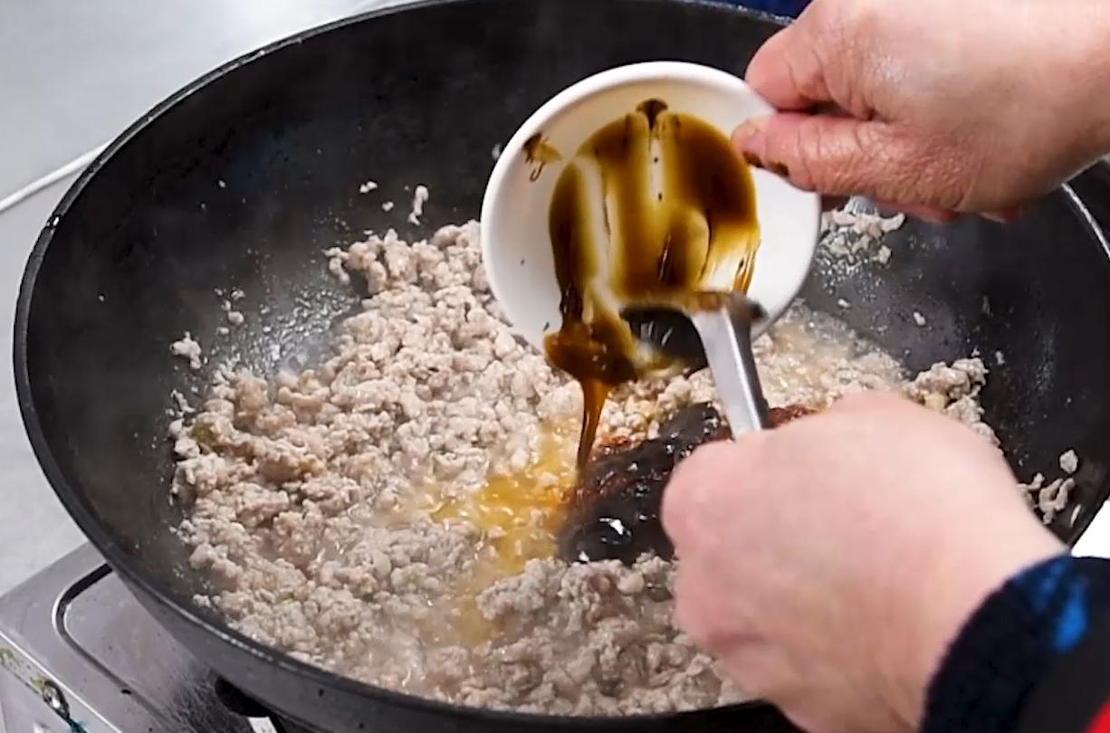 正宗酸辣粉技术配方视频,酸辣粉家常做法视频