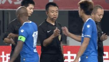 男足的基本过人动作,男足经典球