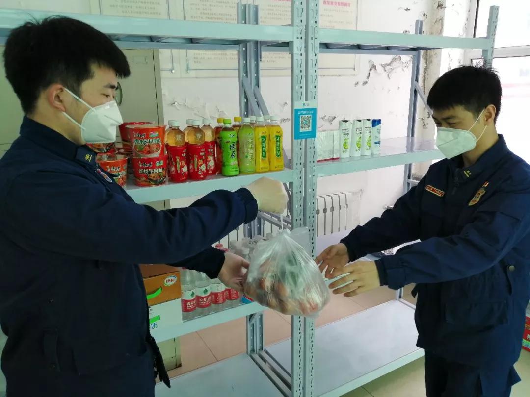 “集中代购”解决防疫生活“大难题”