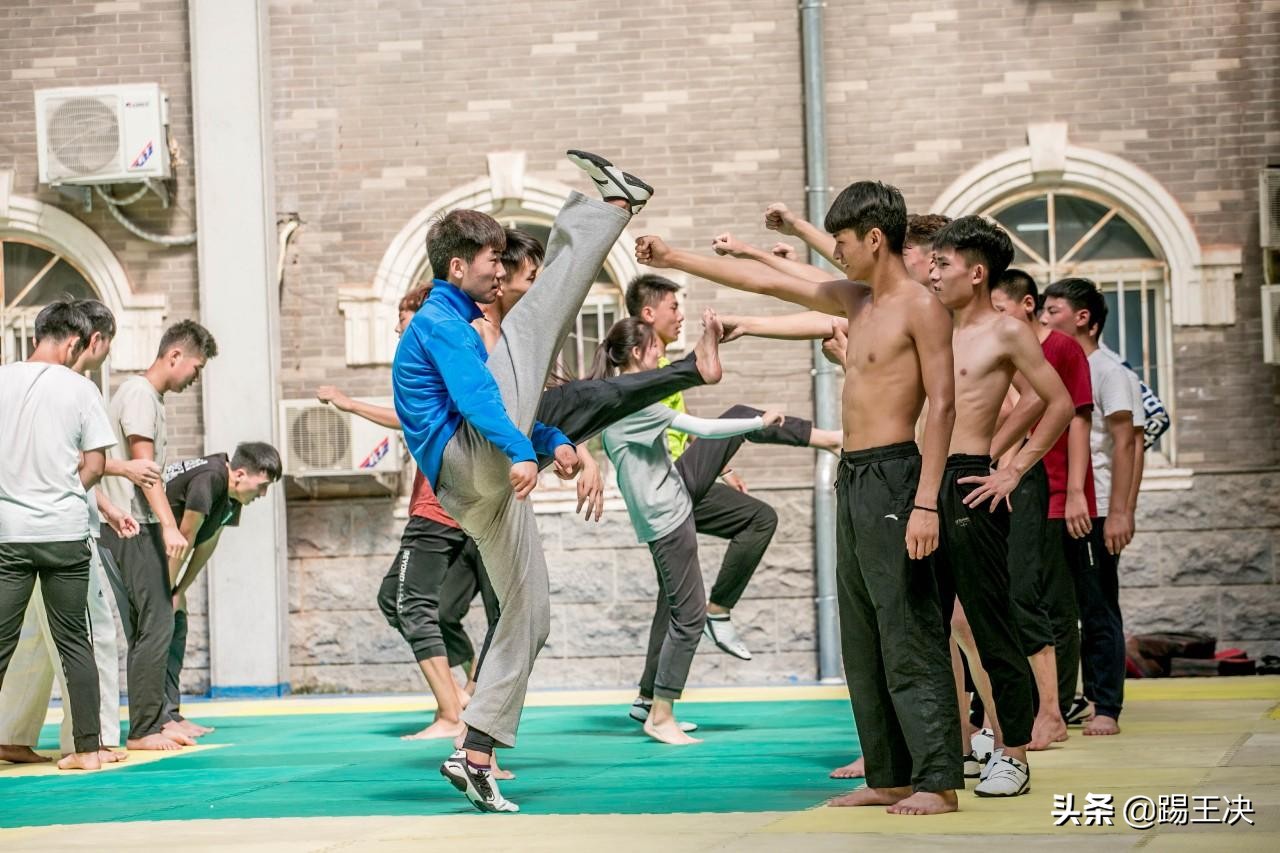 踢王决全国巡演,学青会足球男子u18总决赛队伍