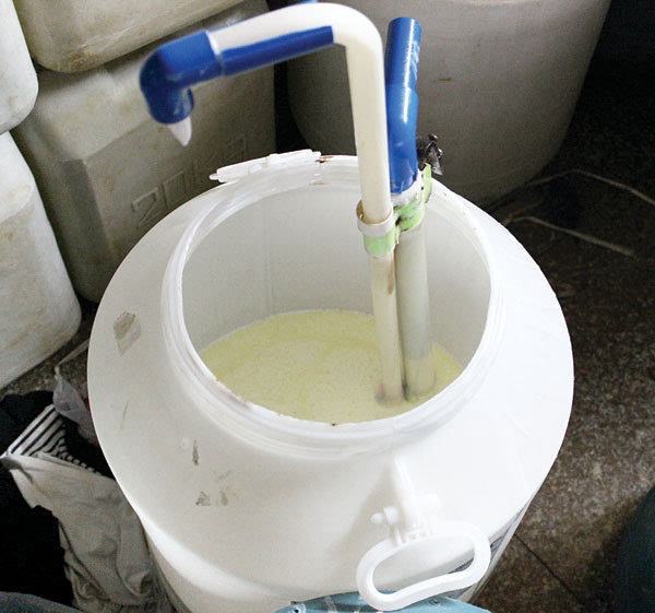 理发店洗发水暴利,高端发廊洗发水揭秘