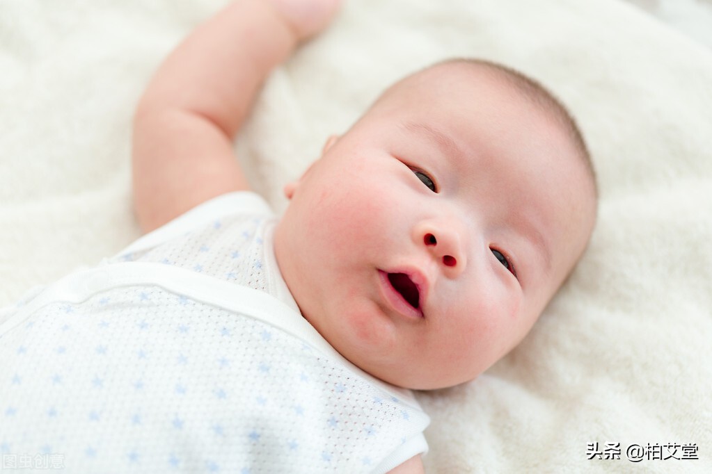 产妇奶水少快速下奶解决奶水不足,产后一个月奶水不足怎么追奶