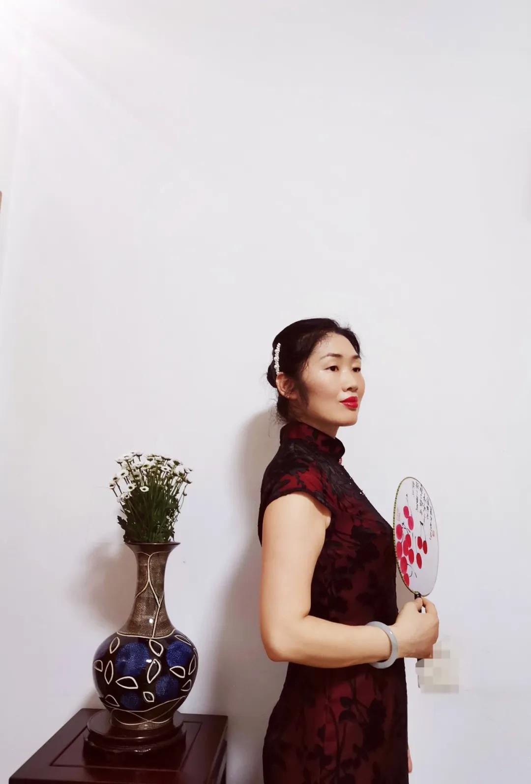 「满庭芳女子诗社」石晓玲近作｜|敢问窗前月，为谁今夜明