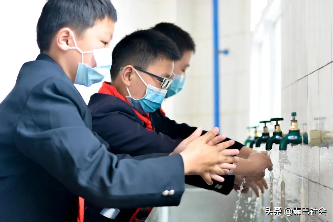 巴州三小开学视频,三小疫情