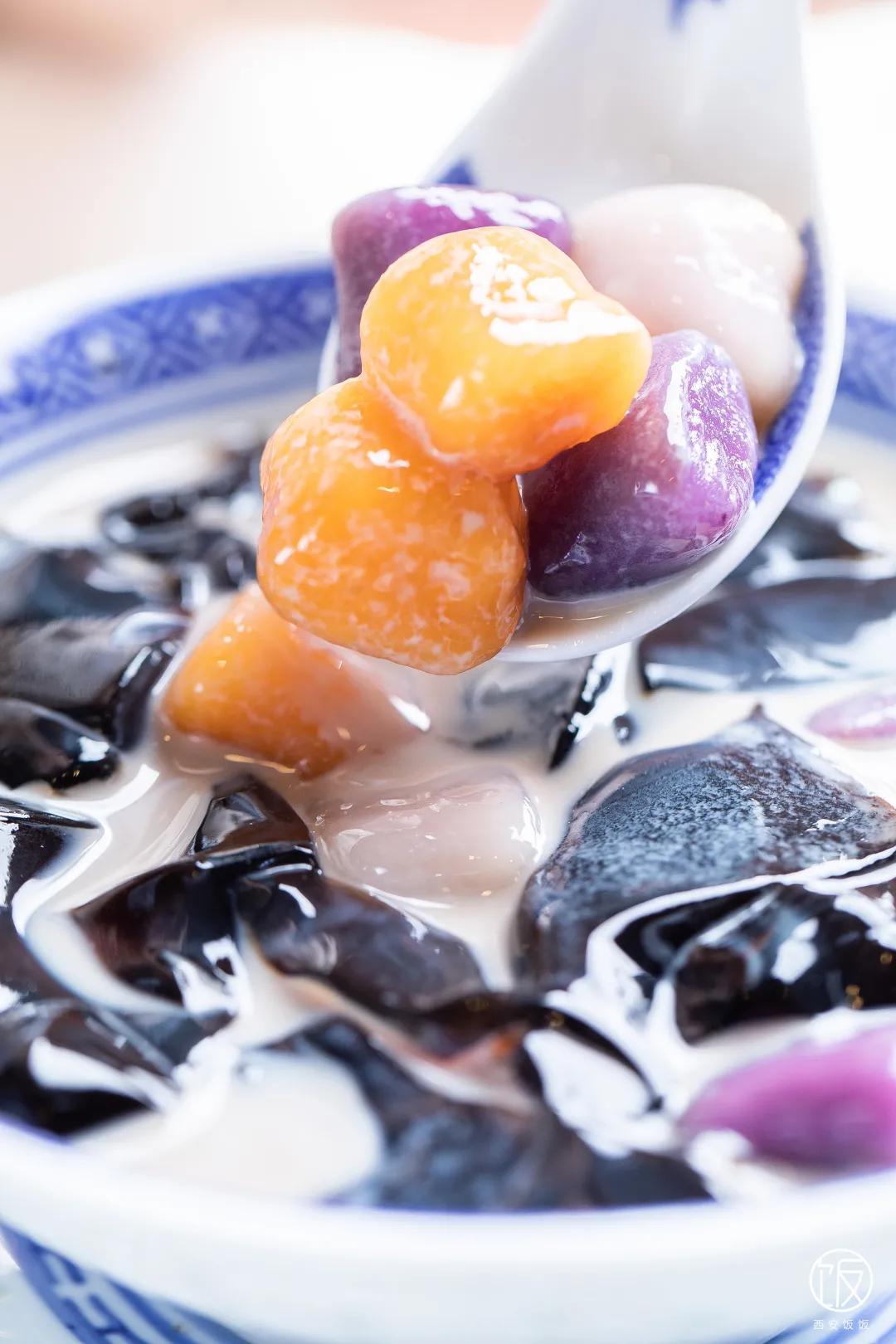 广东最受欢迎的八道广式糖水,人均只要20块的广式糖水