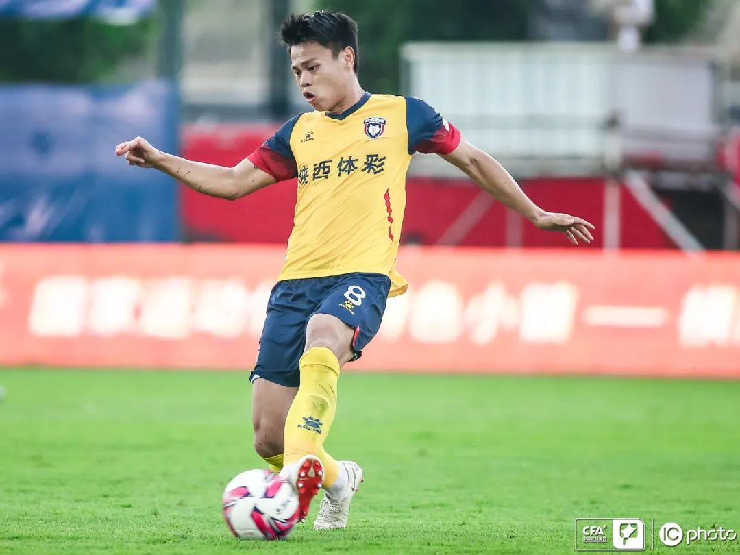 杨贺头球破门,杨贺西北狼完整视频