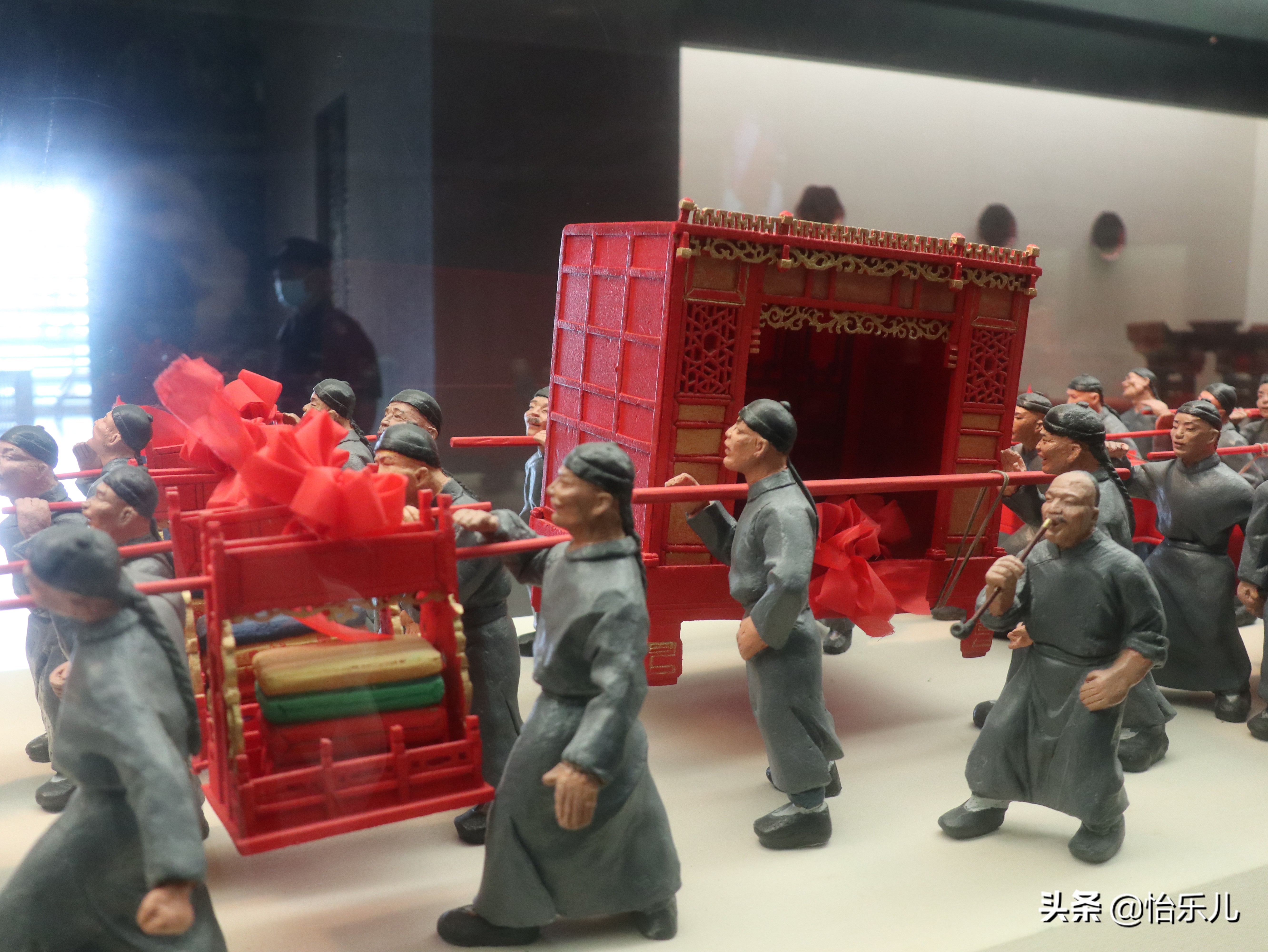 从国家宝藏最美花轿说起，江浙女儿出嫁的十里红妆到底有多燃