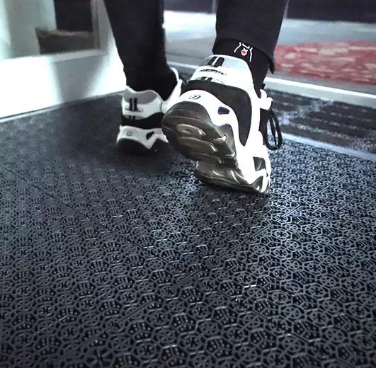 什么地垫最好用又实用,入门地垫有什么用途