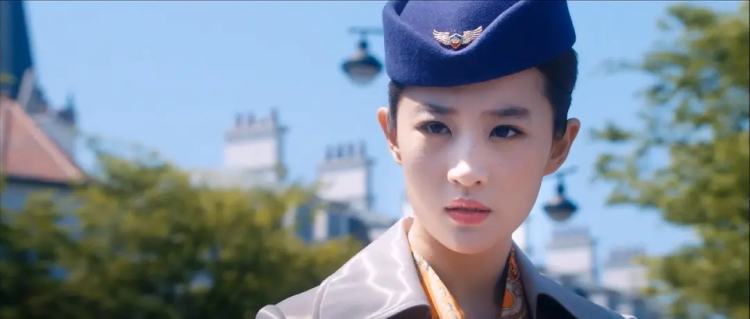 空乘一个人的真实生活,空乘生活到底是什么样子